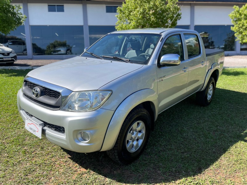 HILUX 2.5 STD 4X4 CD 16V TURBO DIESEL 4P MANUAL - 2011 - BOM PRINCíPIO