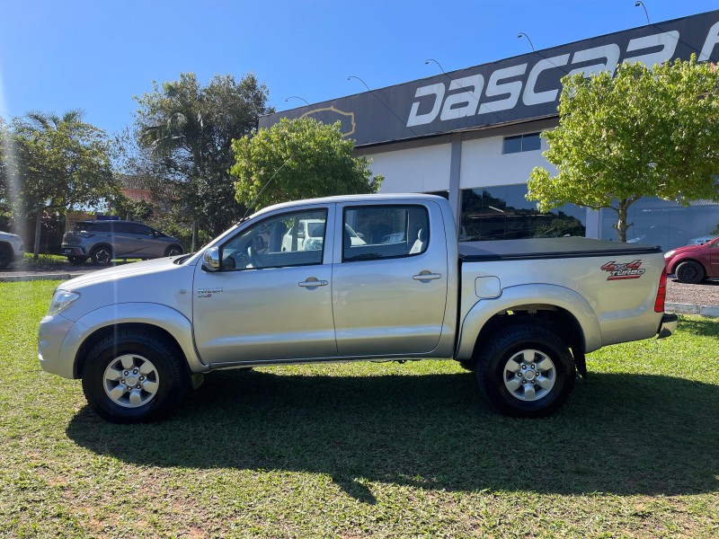 HILUX 2.5 STD 4X4 CD 16V TURBO DIESEL 4P MANUAL - 2011 - BOM PRINCíPIO