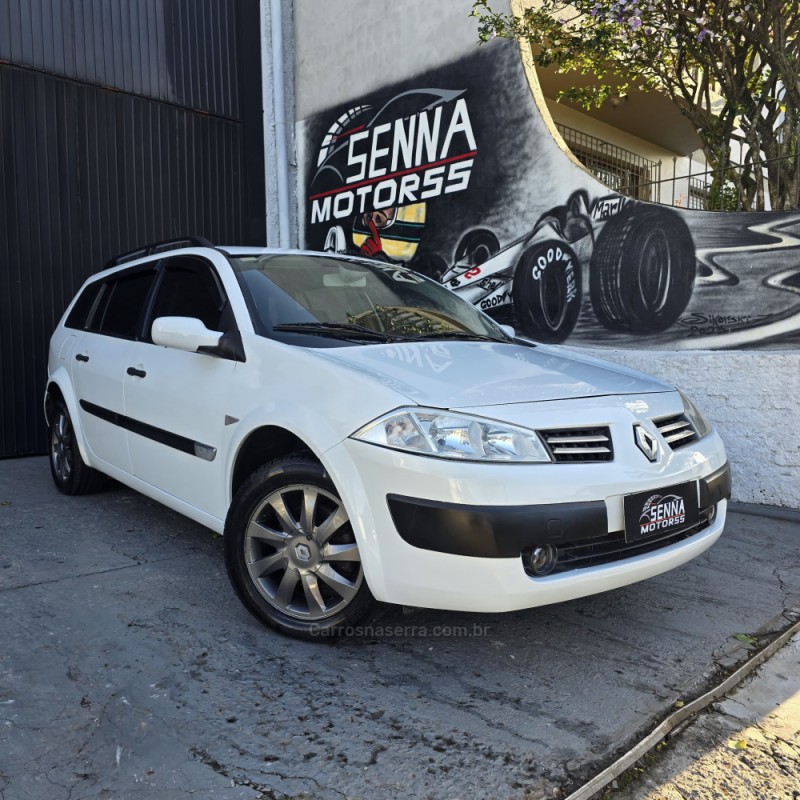 MÉGANE 1.6 DYNAMIQUE GRAND TOUR 16V FLEX 4P MANUAL - 2013 - CAXIAS DO SUL