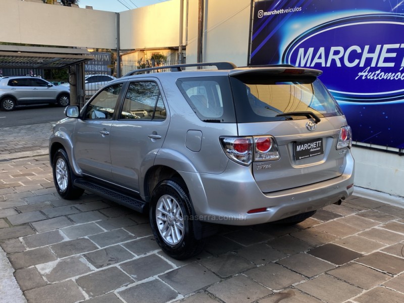 HILUX SW4 2.7 SR 4X2 16V FLEX 4P AUTOMÁTICO - 2015 - CAXIAS DO SUL