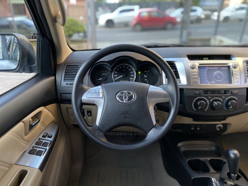 HILUX SW4 2.7 SR 4X2 16V FLEX 4P AUTOMÁTICO - 2015 - CAXIAS DO SUL