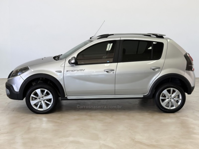 SANDERO 1.6 STEPWAY 16V FLEX 4P MANUAL - 2013 - CAXIAS DO SUL