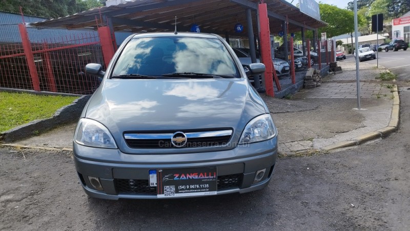 CORSA 1.4 MPFI PREMIUM SEDAN 8V FLEX 4P MANUAL - 2009 - FARROUPILHA