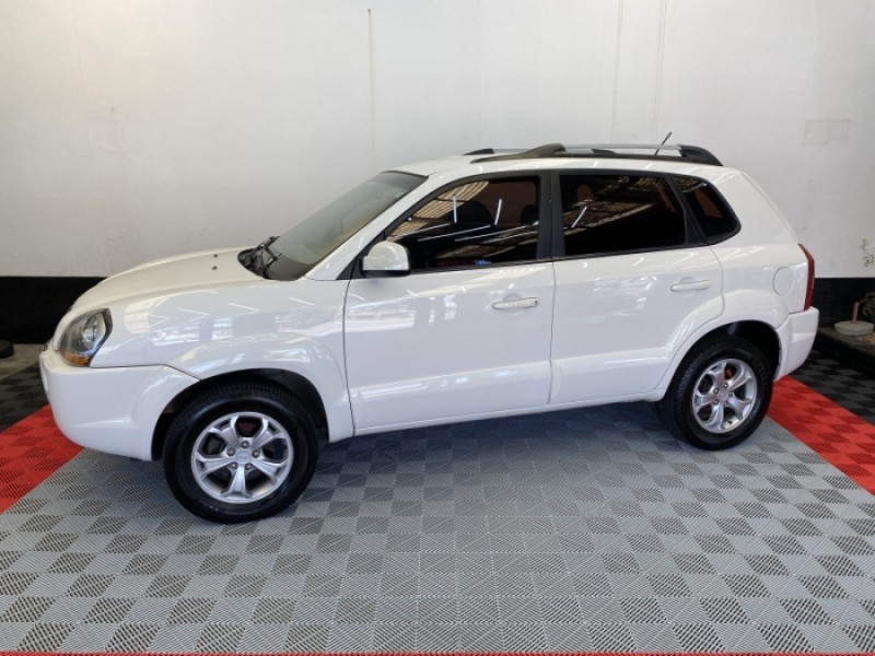 TUCSON 2.0 MPFI GLS 16V 143CV 2WD FLEX 4P AUTOMÁTICO - 2015 - CAXIAS DO SUL