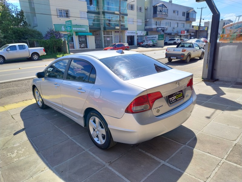 CIVIC 1.8 LXS 16V FLEX 4P MANUAL - 2008 - VACARIA