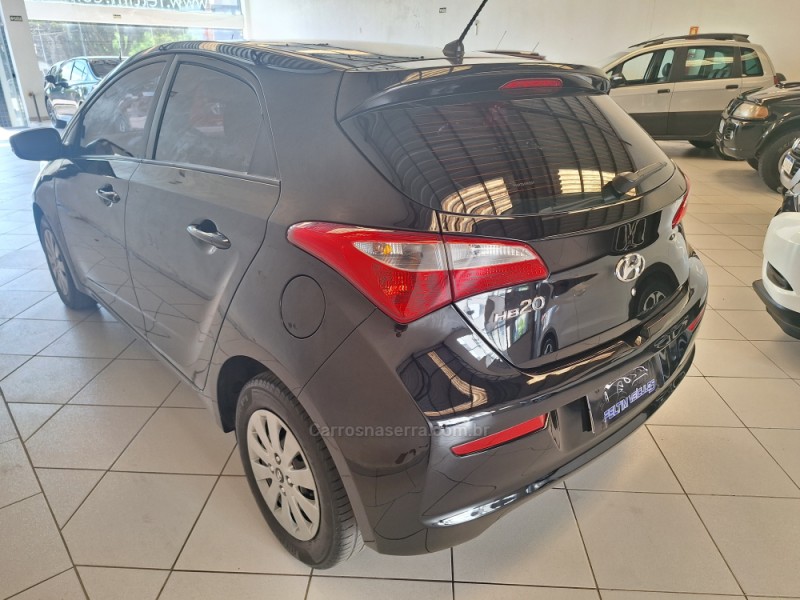 HB20 1.0 COMFORT 12V FLEX 4P MANUAL - 2017 - NOVO HAMBURGO