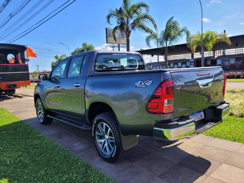 HILUX 2.8 SRV 4X4 CD 16V DIESEL 4P AUTOMÁTICO - 2020 - CARLOS BARBOSA