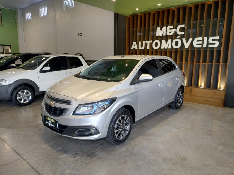 ONIX 1.4 MPFI LTZ 8V FLEX 4P MANUAL - 2016 - CAXIAS DO SUL