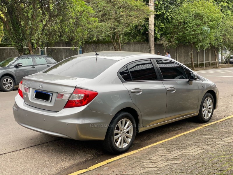 CIVIC 1.8 LXS 16V FLEX 4P AUTOMÁTICO - 2014 - PAROBé