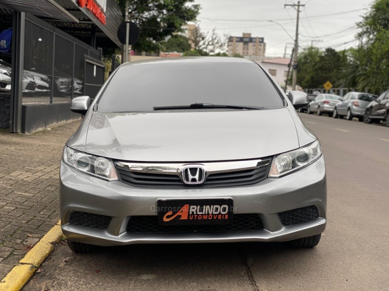 CIVIC 1.8 LXS 16V FLEX 4P AUTOMÁTICO - 2014 - PAROBé