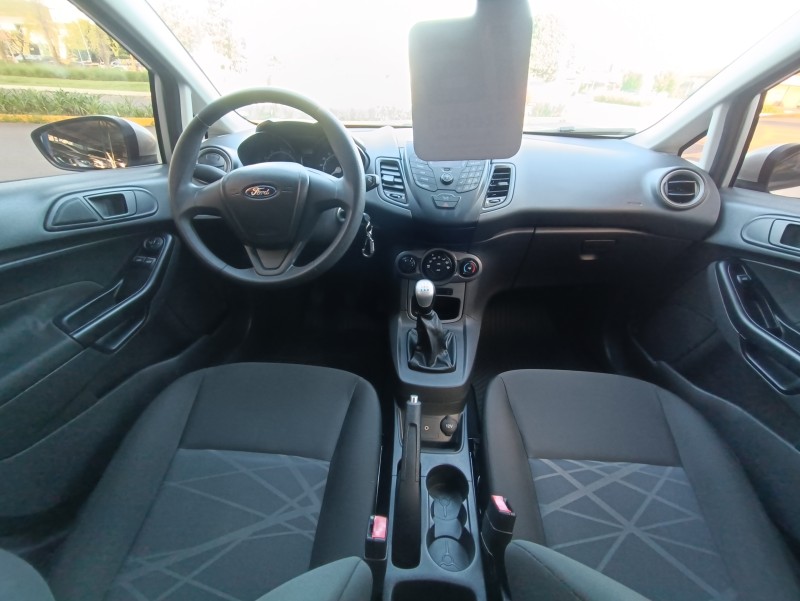 FIESTA 1.5 S HATCH 16V FLEX 4P MANUAL - 2016 - BOM PRINCíPIO