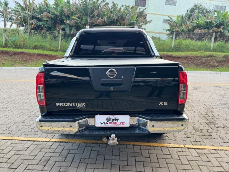 FRONTIER 2.5 XE 4X4 CD TURBO ELETRONIC DIESEL 4P MANUAL - 2013 - FELIZ