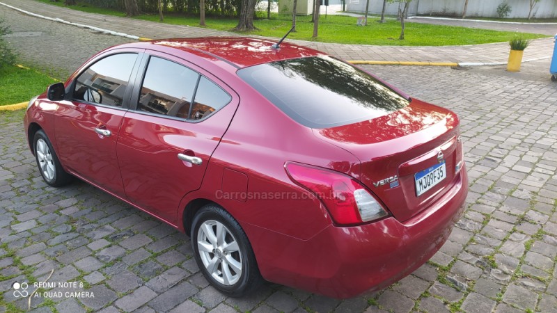 VERSA 1.6 16V FLEX SL 4P MANUAL - 2013 - FARROUPILHA