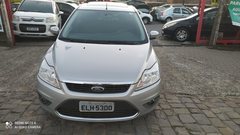 FOCUS 2.0 GHIA 16V FLEX 4P MANUAL - 2009 - FARROUPILHA