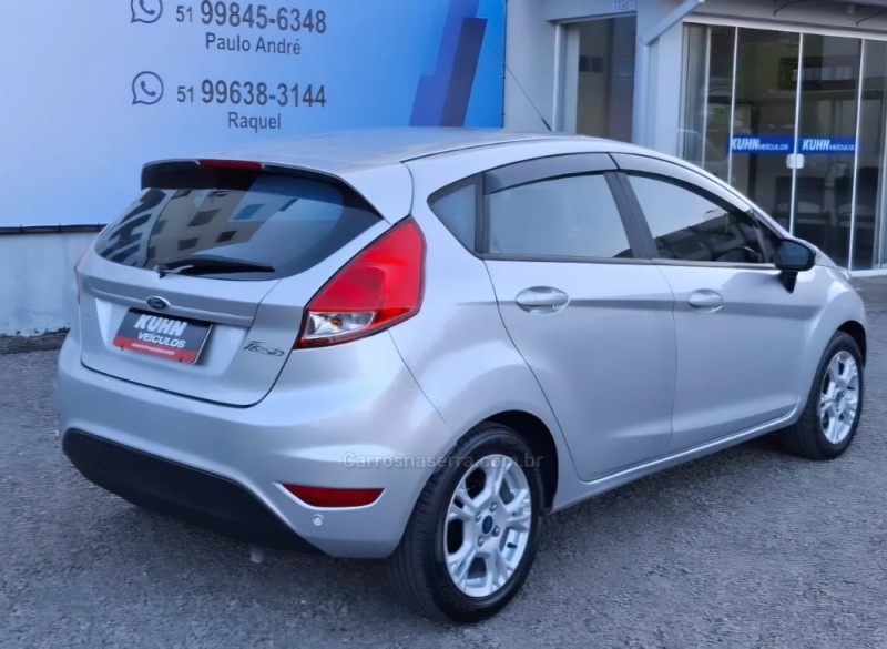 FIESTA 1.6 SE HATCH 16V FLEX 4P MANUAL - 2016 - SALVADOR DO SUL