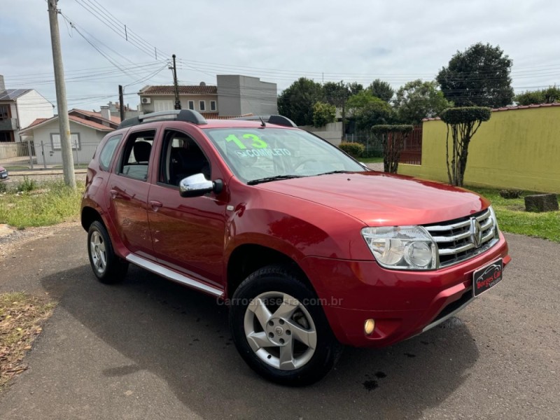 DUSTER 1.6 DYNAMIQUE 4X2 16V FLEX 4P MANUAL - 2013 - VACARIA