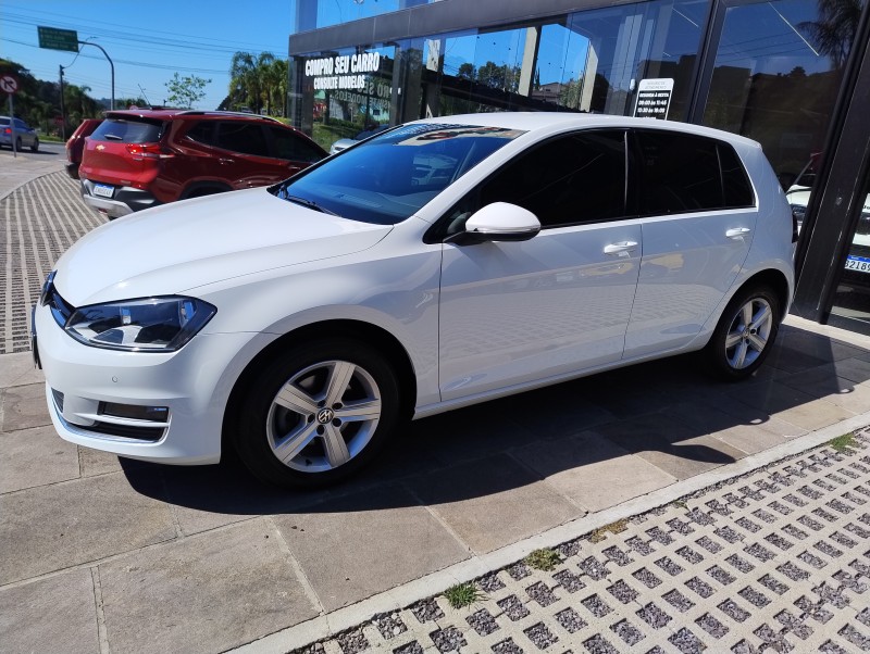 GOLF 1.4 TSI HIGHLINE 16V TOTAL FLEX 4P MANUAL - 2017 - CAXIAS DO SUL