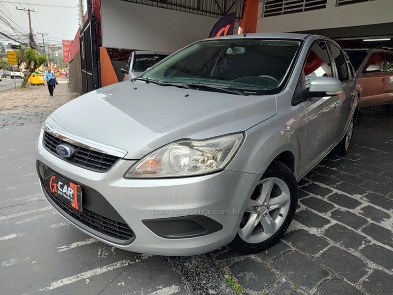 FOCUS 2.0 GLX 16V FLEX 4P MANUAL