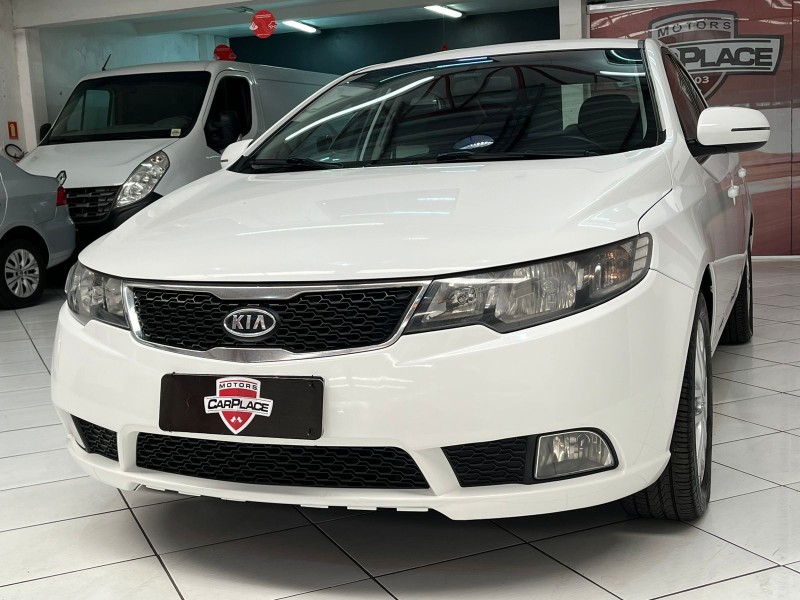 CERATO 1.6 EX3 SEDAN 16V GASOLINA 4P AUTOMÁTICO