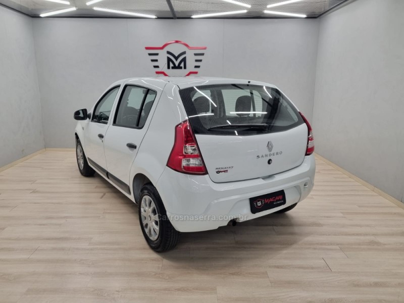 SANDERO 1.0 EXPRESSION 16V FLEX 4P MANUAL - 2012 - CAXIAS DO SUL