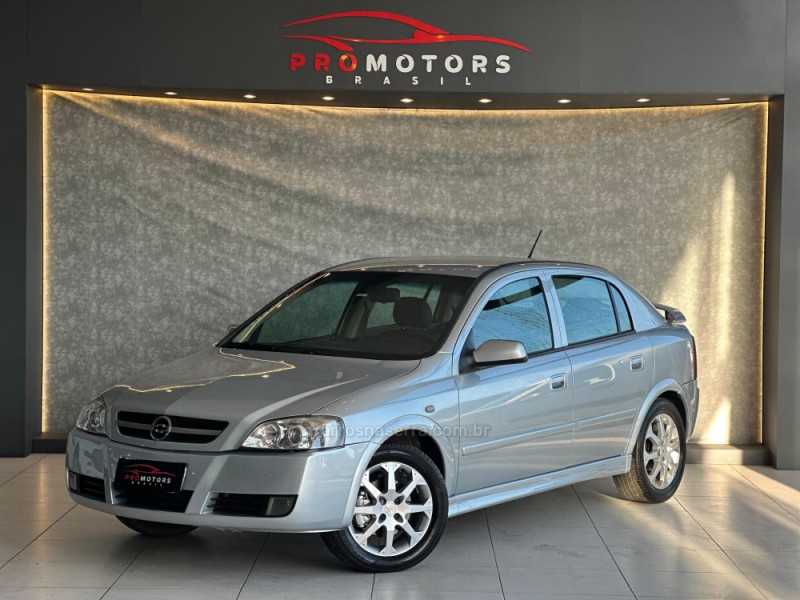 ASTRA 2.0 MPFI ADVANTAGE 8V FLEX 4P MANUAL - 2011 - PORTãO