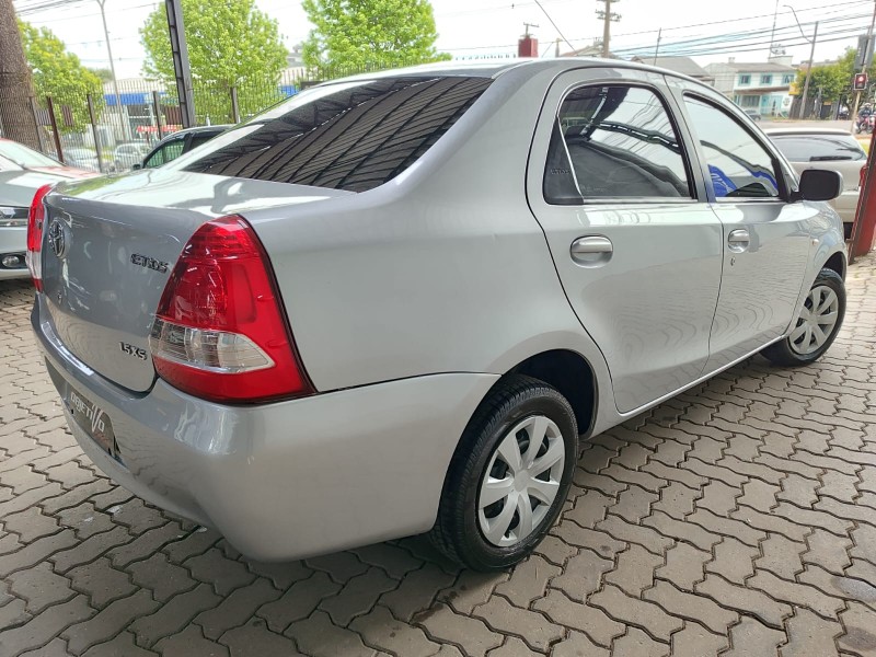 ETIOS 1.5 XS SEDAN 16V FLEX 4P MANUAL - 2013 - CAXIAS DO SUL