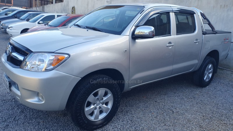 HILUX 2.5 4X4 CD 16V TURBO DIESEL 4P MANUAL - 2007 - CAXIAS DO SUL