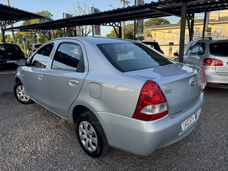 ETIOS 1.5 X PLUS SEDAN 16V FLEX 4P MANUAL - 2016 - NOVO HAMBURGO