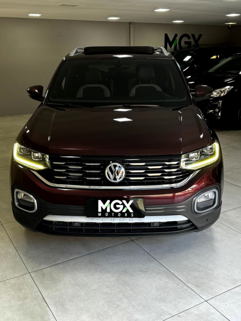 T-CROSS 1.4 HIGHLINE TSI 16V FLEX 4P AUTOMÁTICO - 2021 - PORTO ALEGRE