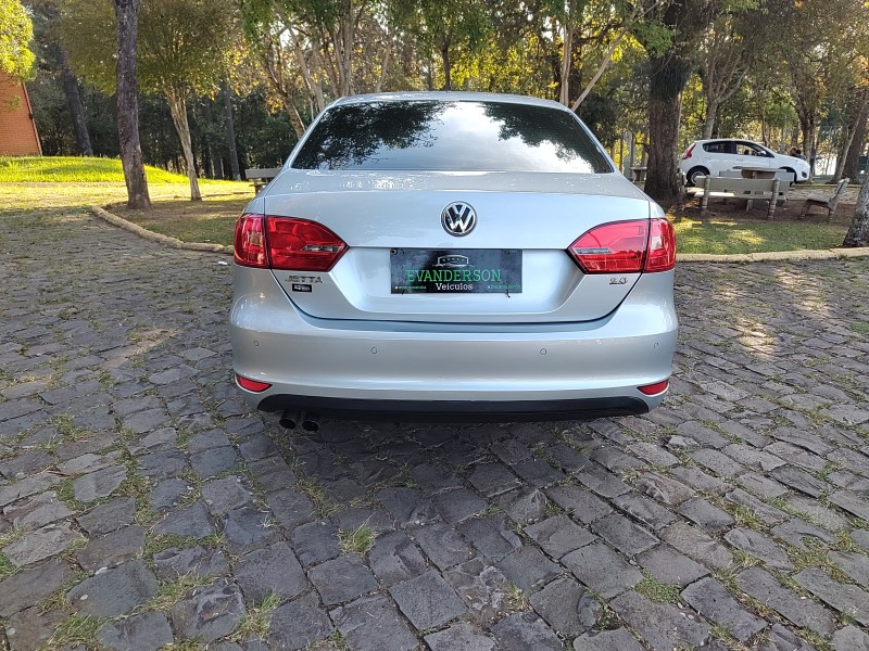 JETTA 2.0 COMFORTLINE FLEX 4P TIPTRONIC - 2013 - CAXIAS DO SUL