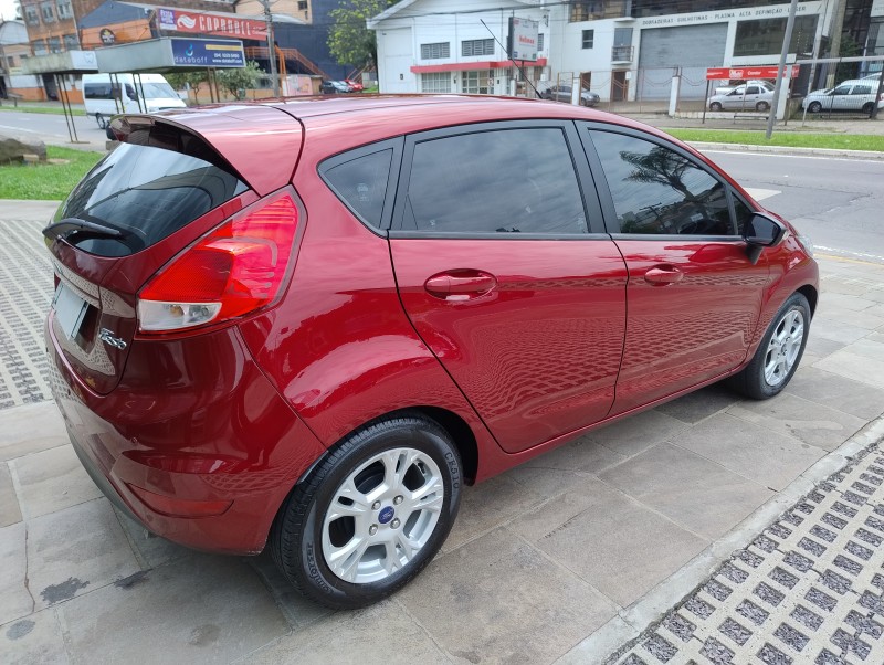 FIESTA 1.6 SE HATCH 16V FLEX 4P AUTOMÁTICO - 2015 - CAXIAS DO SUL