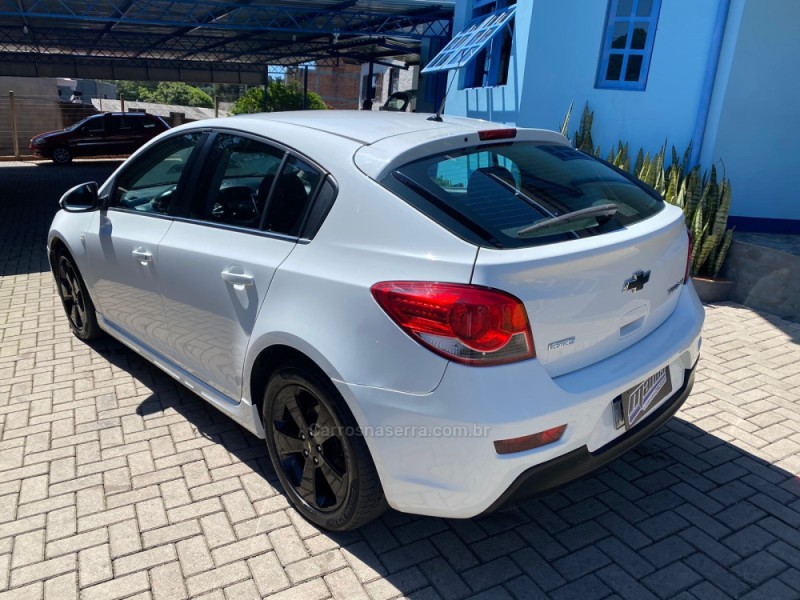 CRUZE 1.8 LT SPORT6 16V FLEX 4P AUTOMÁTICO - 2014 - CANELA