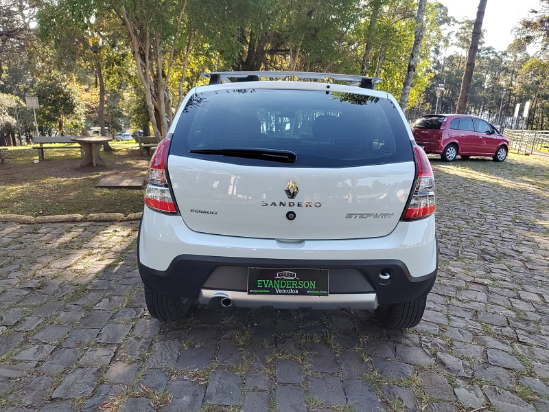 SANDERO 1.6 STEPWAY 16V FLEX 4P MANUAL - 2014 - CAXIAS DO SUL