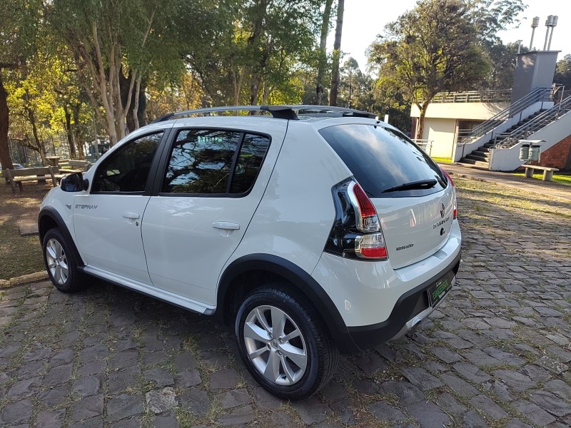 SANDERO 1.6 STEPWAY 16V FLEX 4P MANUAL - 2014 - CAXIAS DO SUL