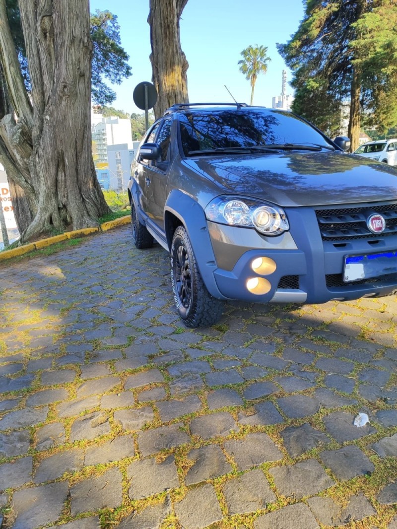 PALIO 1.8 MPI ADVENTURE LOCKER WEEKEND 8V FLEX 4P MANUAL - 2010 - CAXIAS DO SUL