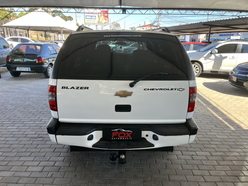 BLAZER 2.4 MPFI ADVANTAGE 4X2 8V FLEX 4P MANUAL - 2009 - CAXIAS DO SUL