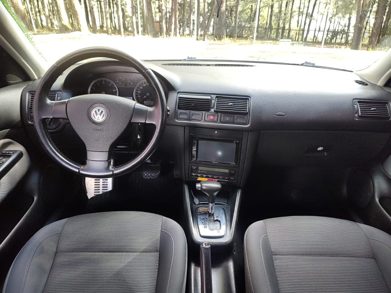 GOLF 2.0 MI SPORTLINE 8V FLEX 4P TIPTRONIC - 2010 - CAXIAS DO SUL