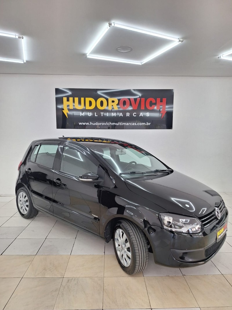 FOX 1.0 ITREND 8V FLEX 4P MANUAL - 2010 - CAXIAS DO SUL