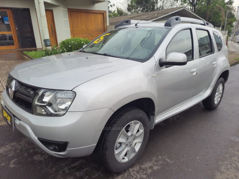 DUSTER 1.6 DYNAMIQUE 4X2 16V FLEX 4P MANUAL - 2016 - PASSO FUNDO