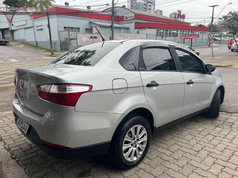 GRAND SIENA 1.0 ATTRACTIVE 8V FLEX 4P MANUAL - 2018 - CAXIAS DO SUL