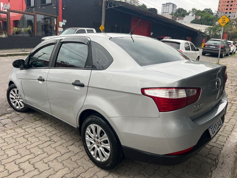 GRAND SIENA 1.0 ATTRACTIVE 8V FLEX 4P MANUAL - 2018 - CAXIAS DO SUL