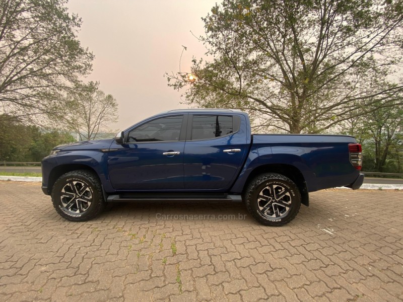 L200 TRITON 2.4 HPE-S SPORT 4X4 CD 16V DIESEL 4P AUTOMÁTICO - 2023 - DOIS IRMãOS