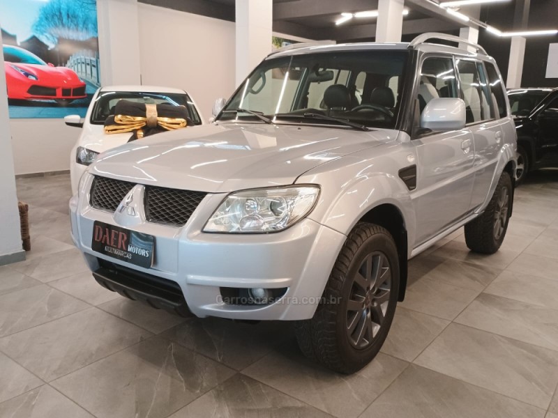 pajero tr4 2.0 4x2 16v 140cv flex 4p automatico 2013 novo hamburgo