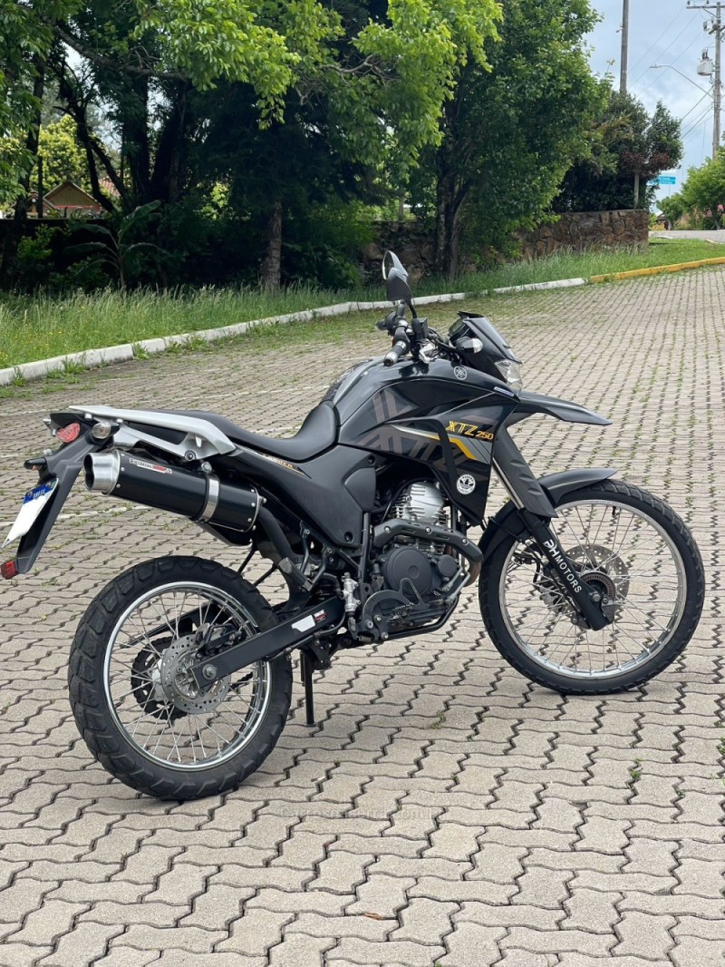 XTZ 250 LANDER - 2020 - NOVA PETRóPOLIS