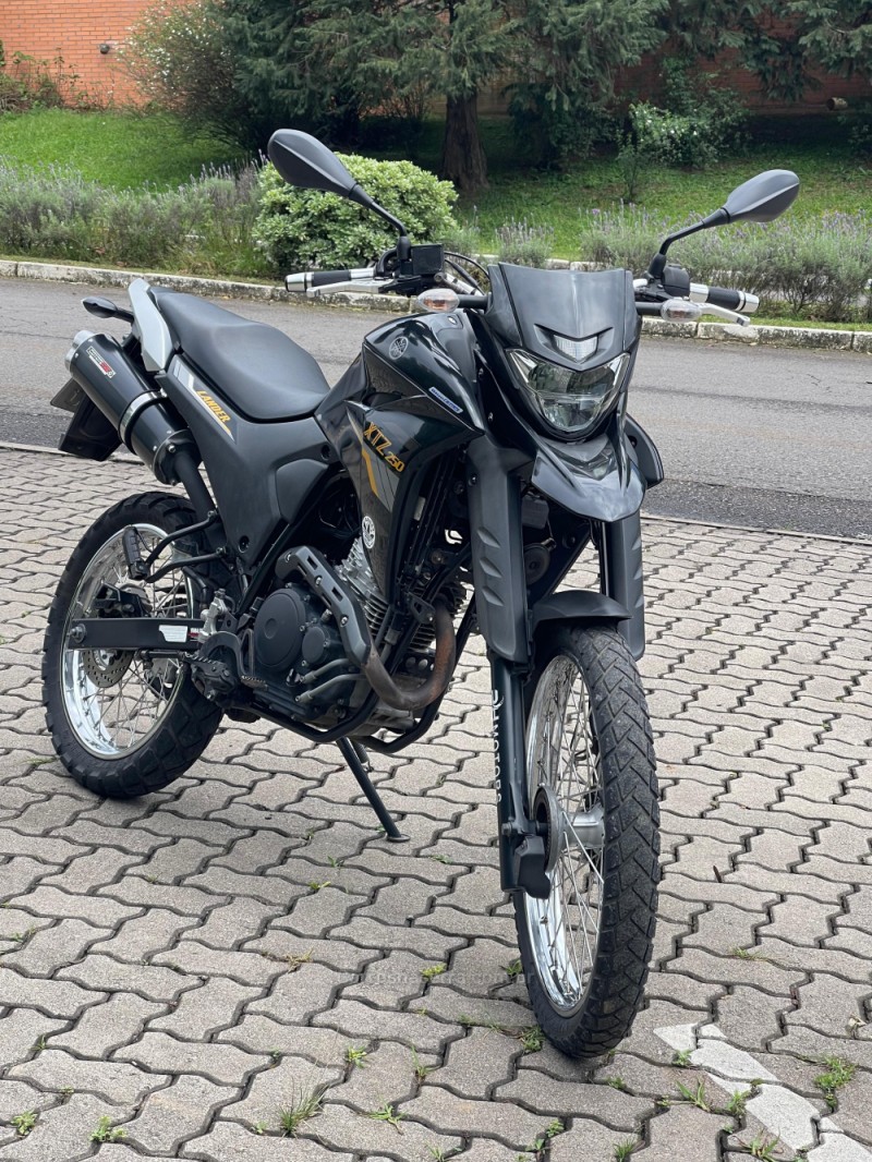 XTZ 250 LANDER - 2020 - NOVA PETRóPOLIS