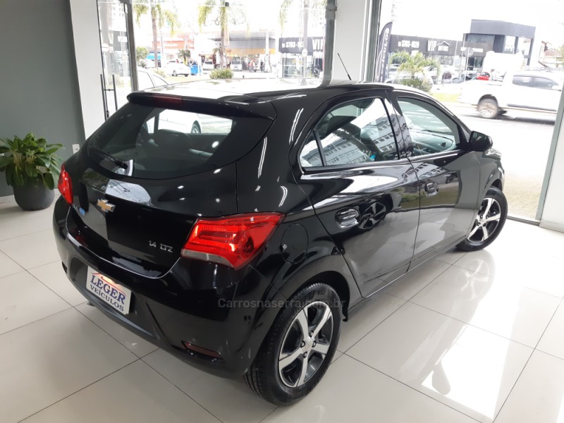 ONIX 1.4 MPFI LTZ 8V FLEX 4P AUTOMÁTICO - 2018 - SãO LEOPOLDO