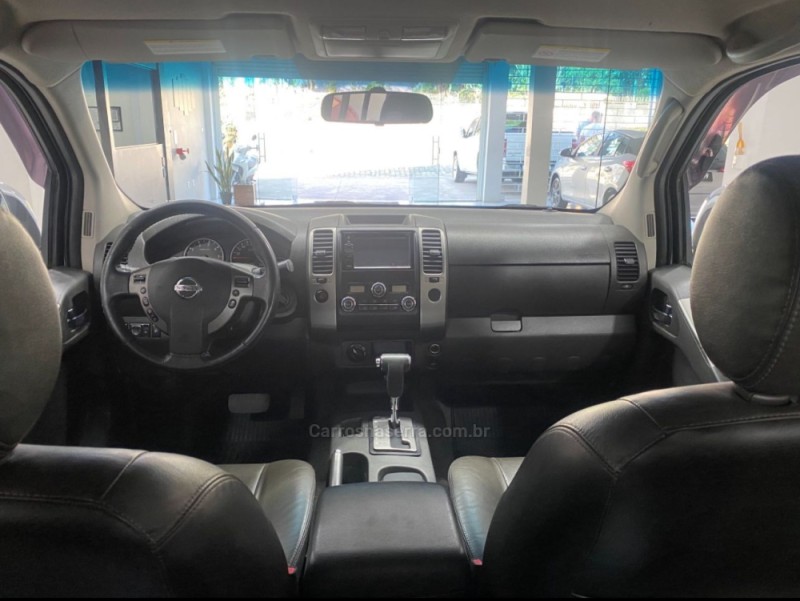 FRONTIER 2.5 SL 4X4 CD TURBO ELETRONIC DIESEL 4P AUTOMÁTICO - 2015 - BENTO GONçALVES