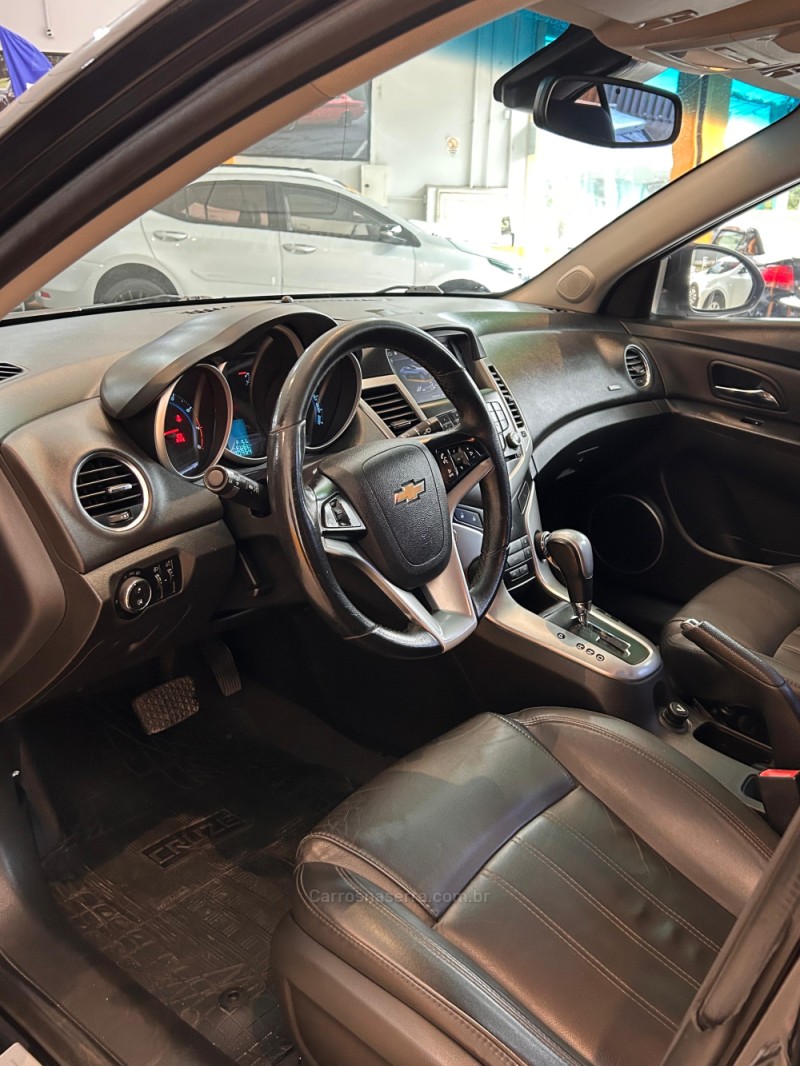 CRUZE 1.8 LT SPORT6 16V FLEX 4P AUTOMÁTICO - 2014 - SAPUCAIA DO SUL