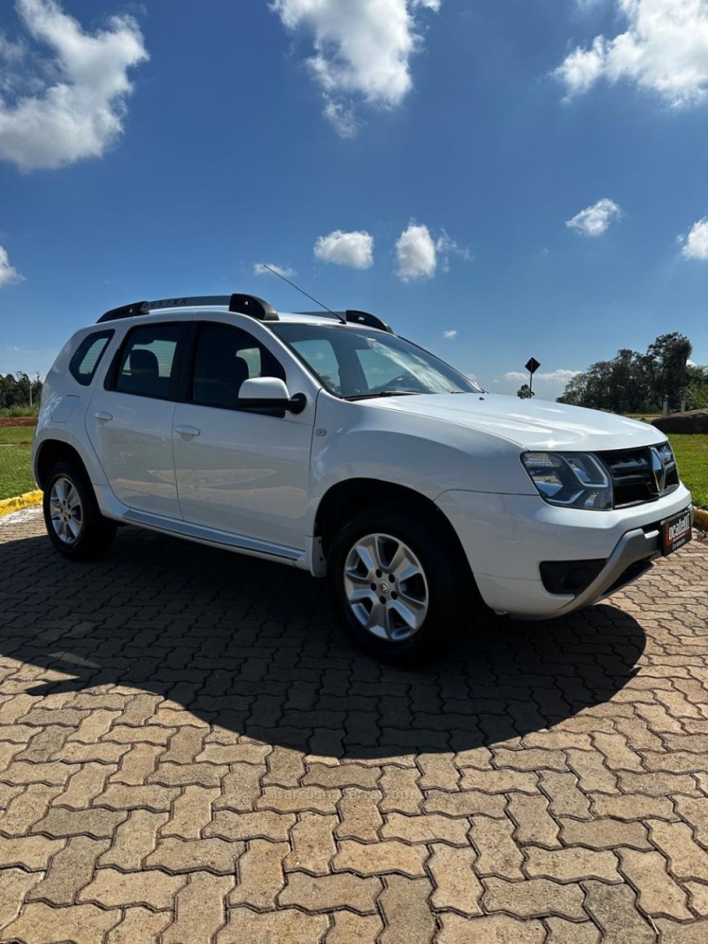 DUSTER 1.6 4X2 16V FLEX 4P MANUAL - 2017 - BOM RETIRO DO SUL