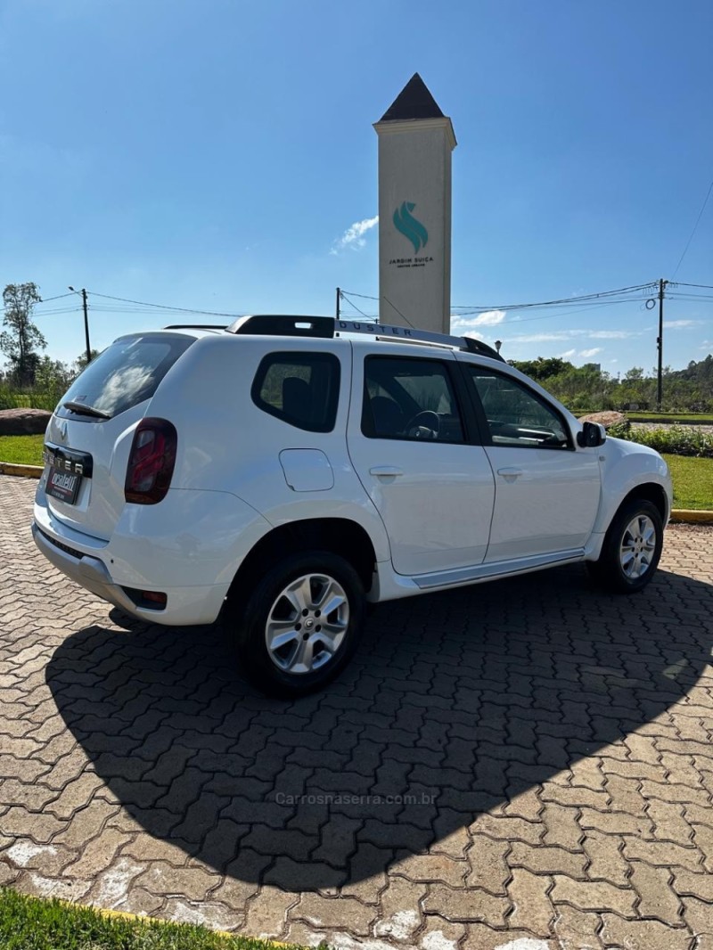 DUSTER 1.6 4X2 16V FLEX 4P MANUAL - 2017 - BOM RETIRO DO SUL